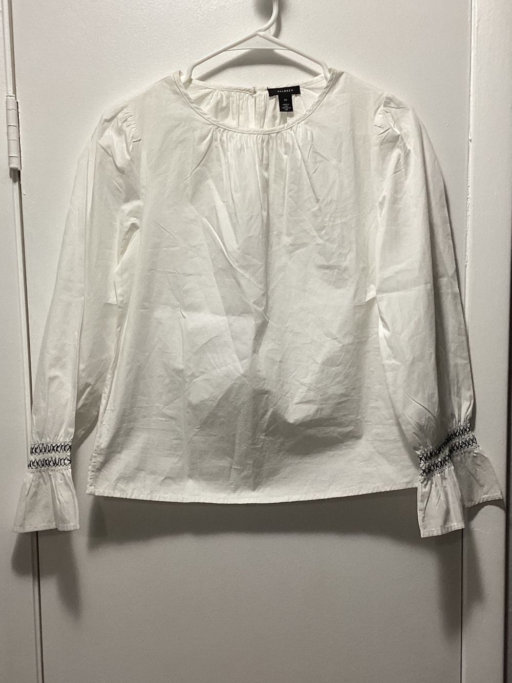 Halogen White Long-Sleeve Blouse with Smocked Cuffs